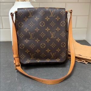 Louis Vuitton Monogram Musette Salsa PM Excellent Condition w/ Dust Bag